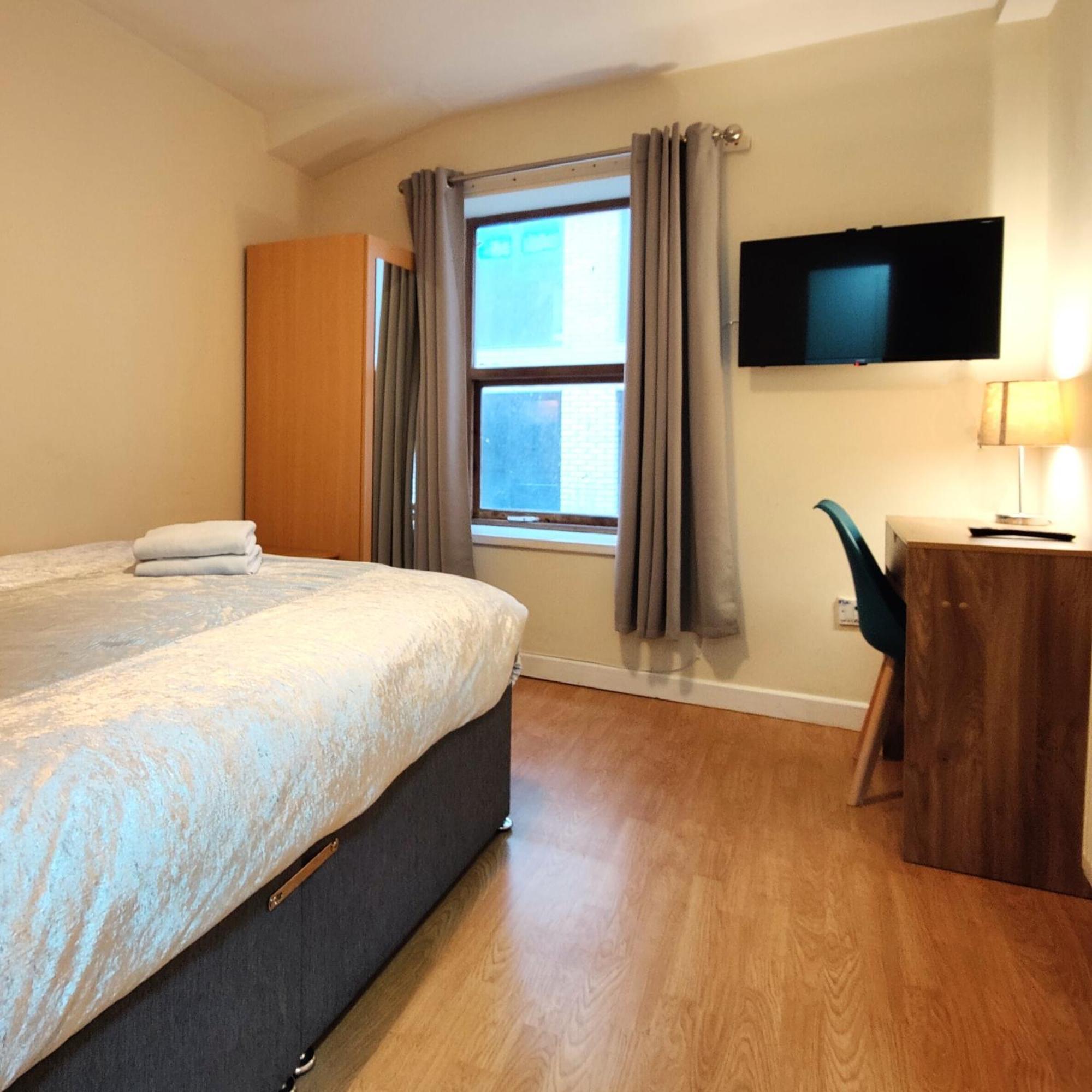 Liverpool City Centre Private Rooms Including Smart Tvs - With Shared Bathroom Eksteriør bilde